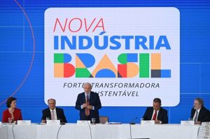 Brasil ganha nova política industrial com metas e ações para o  desenvolvimento até 2033 — Ministério do Desenvolvimento, Indústria,  Comércio e Serviços